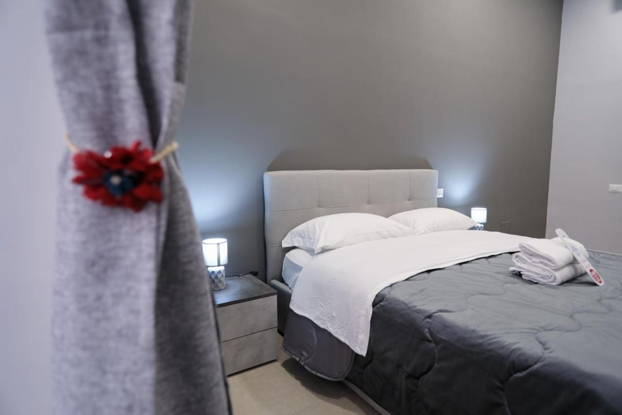 Residenza Esposito Economy Rooms Νάπολη Εξωτερικό φωτογραφία