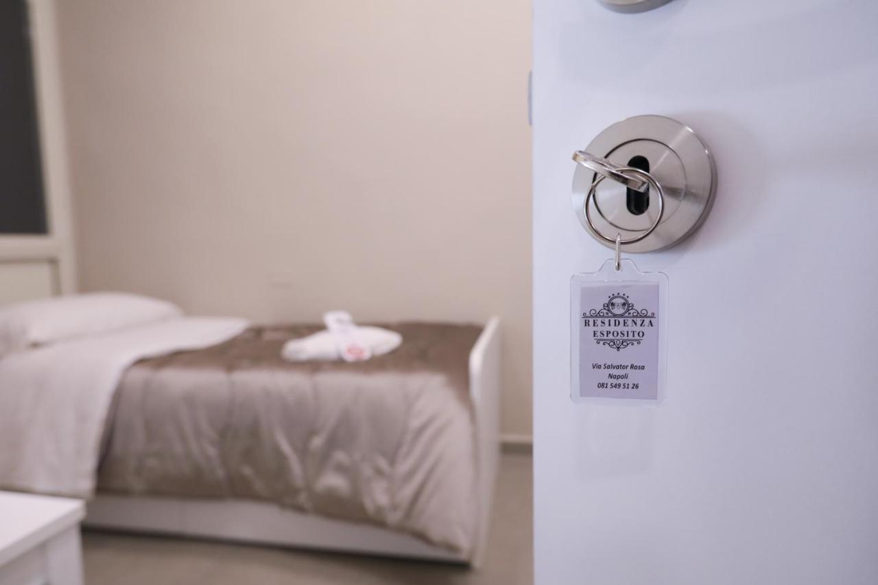 Residenza Esposito Economy Rooms Νάπολη Εξωτερικό φωτογραφία