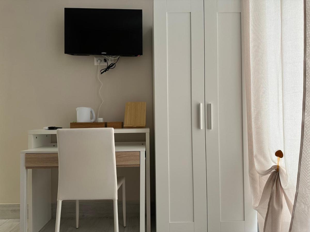 Residenza Esposito Economy Rooms Νάπολη Εξωτερικό φωτογραφία